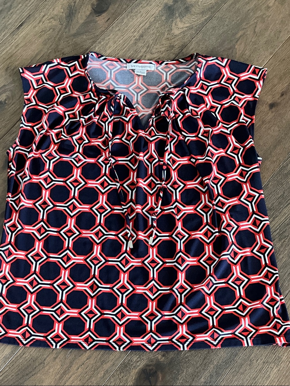 Liz Claiborne Navy, Orange,& White Geometric Sleeveless Blouse